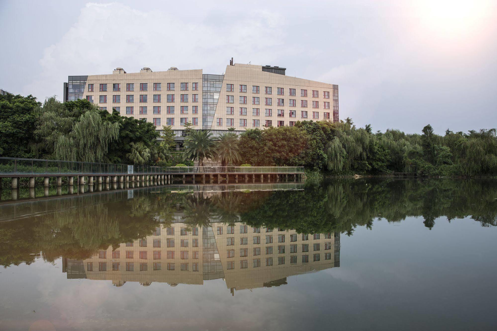 Aloft Dongguan Songshan Lake Buitenkant foto